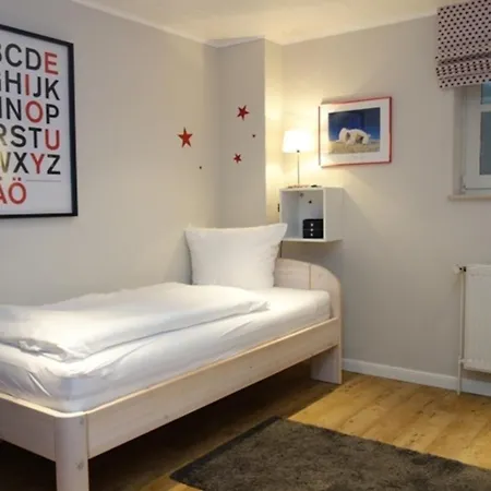 Dom wakacyjny Johanna 1 *