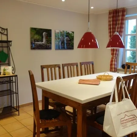 Dom wakacyjny Johanna 1 *